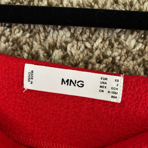 Mango Red Top - Picture 2 of 5